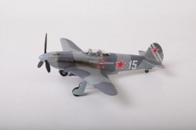 Yak-3 Soviet Fighter by Zvezda