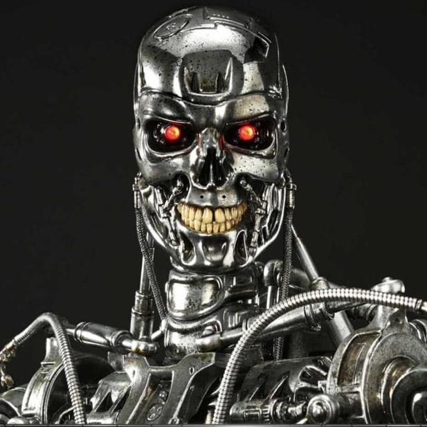 The Terminator: T-800 Endoskeleton Terminator 2 Judgment Day Museum  Masterline Series 1/3 Statue by Prime 1 Studio