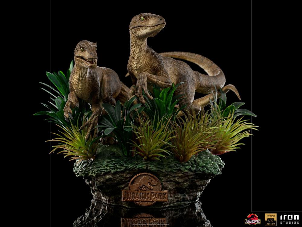 T-Rex and Donald Gennaro 1:10 Statue by Iron Studios