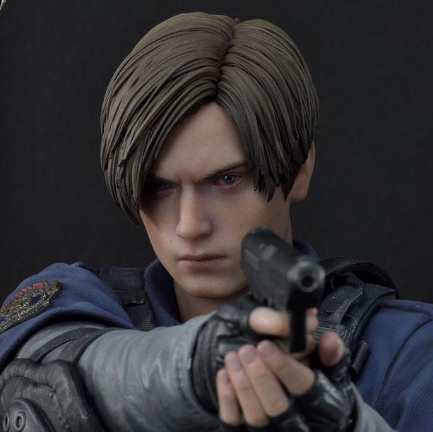 Statue Leon S Kennedy Resident Evil 2 Statue By Prime 1 Studio