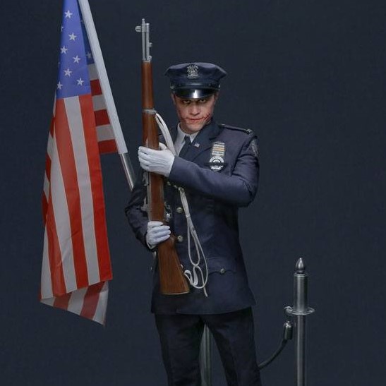 DC UNIVERSE: Joker Police Uniform The Dark Knight 1/3 Statue by Queen ...