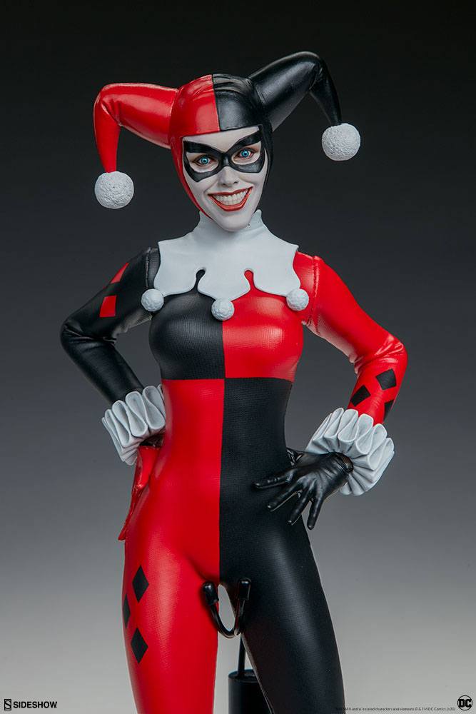 1/6 Sixth Scale Figure: Harley Quinn DC 