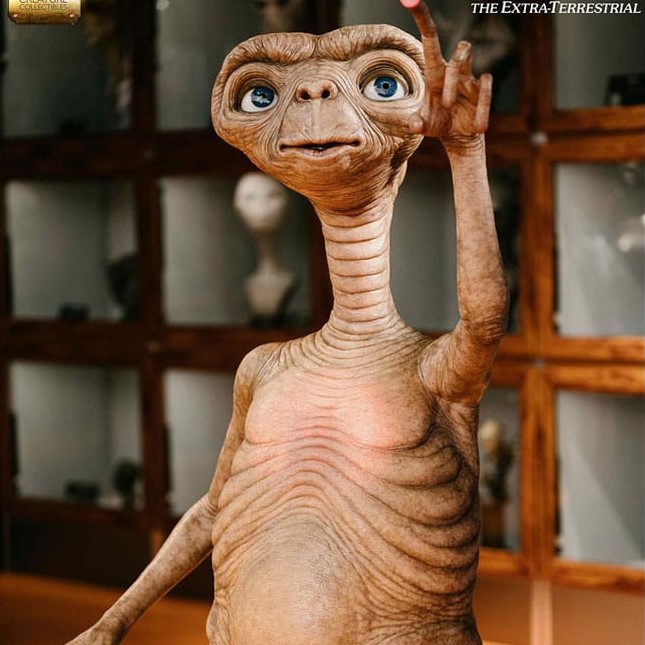 ET the Extra-Terrestrial Replica ET Stunt Puppet
